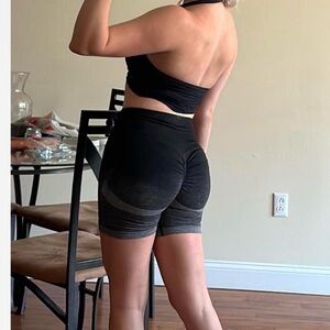 Booty Scrunch Shorts